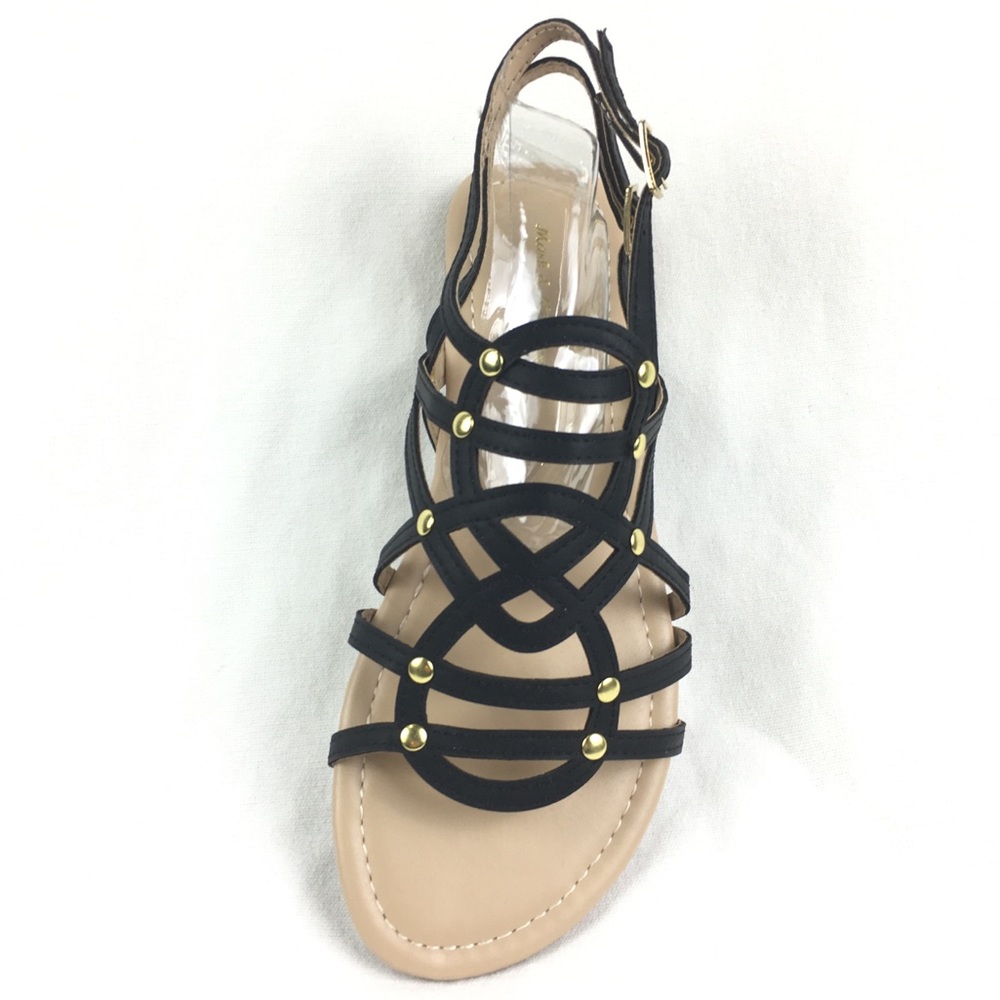 Black Sandals Buckle Closure Gold Accent